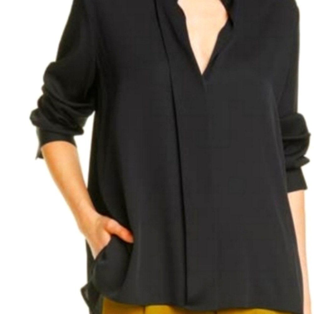 Sale❤VINCE Silk Blouse